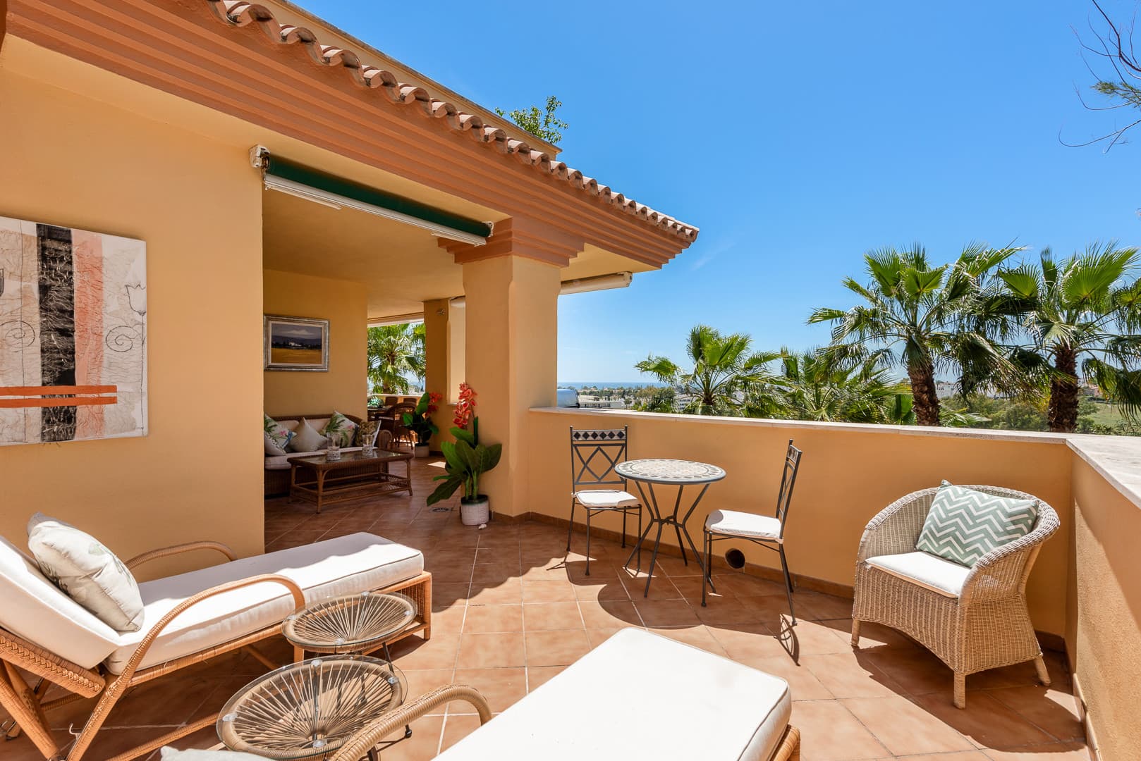 Sea View Apartment, Cumbres del Rodeo, Nueva Andalucía